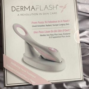 DERMAFLASH #DF32 Exfoliating Facial Treatment